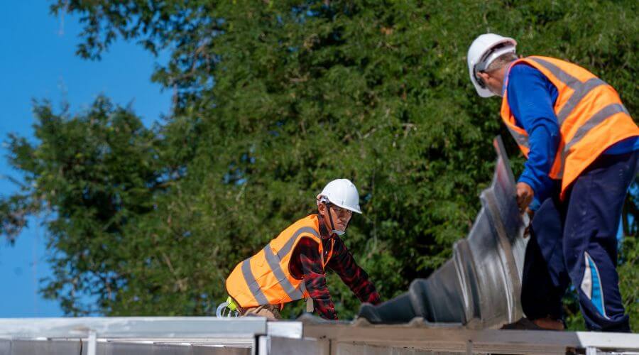 Professional residential roofers in Roca, NE